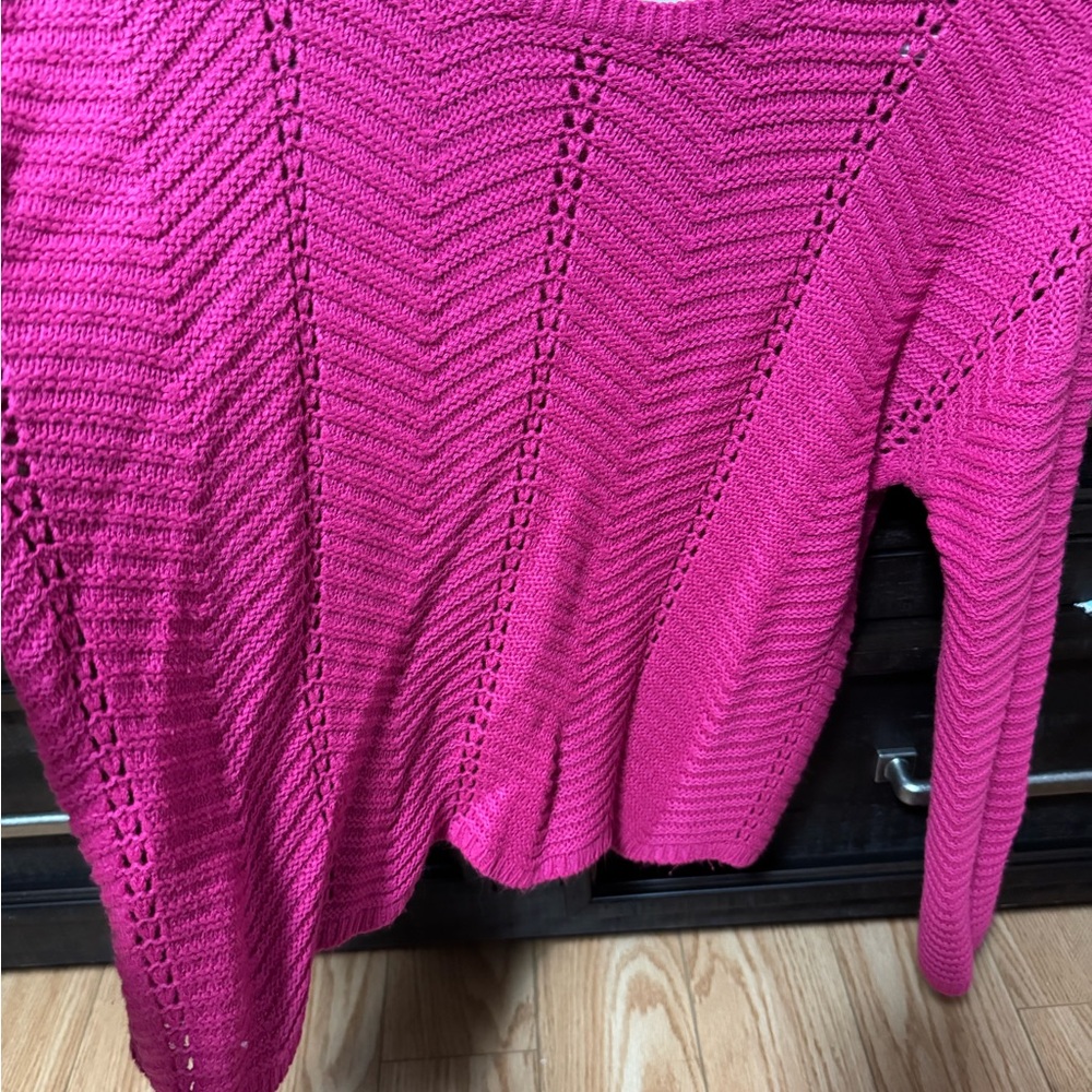 Women's Pink Sweater